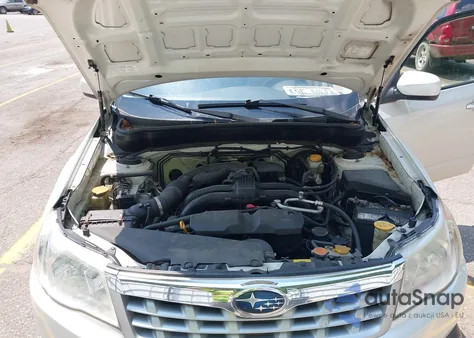 2013 Subaru Forester 2.5X Premium из США, поврежденный, VIN JF2SHADC5DH443393